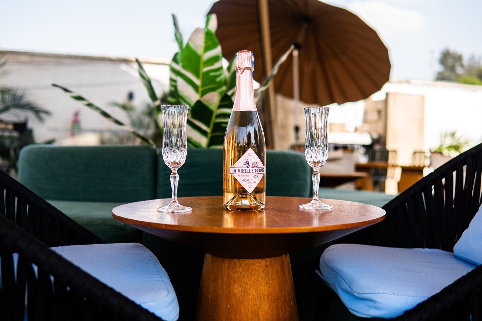 TSUKU TSUKU wine and terrace setting